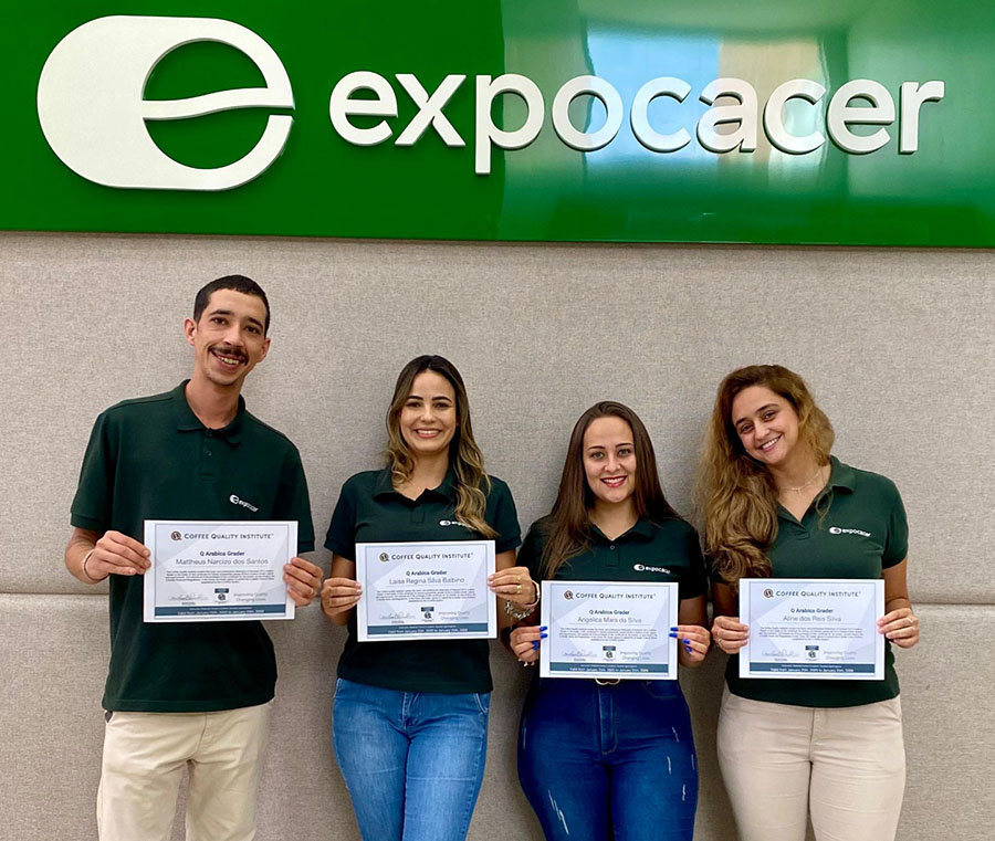 Colaboradores da Expocacer conquistam certificação internacionalmente reconhecida