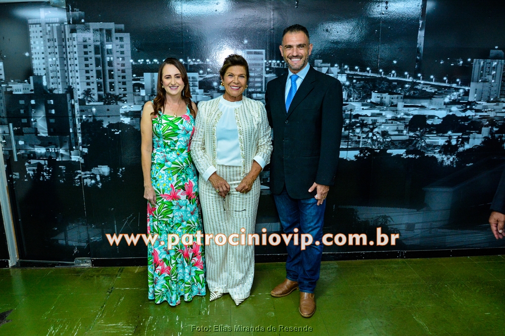 Câmara Municipal realizou a homenagem "Merito Legislativo" 44 VIP5916