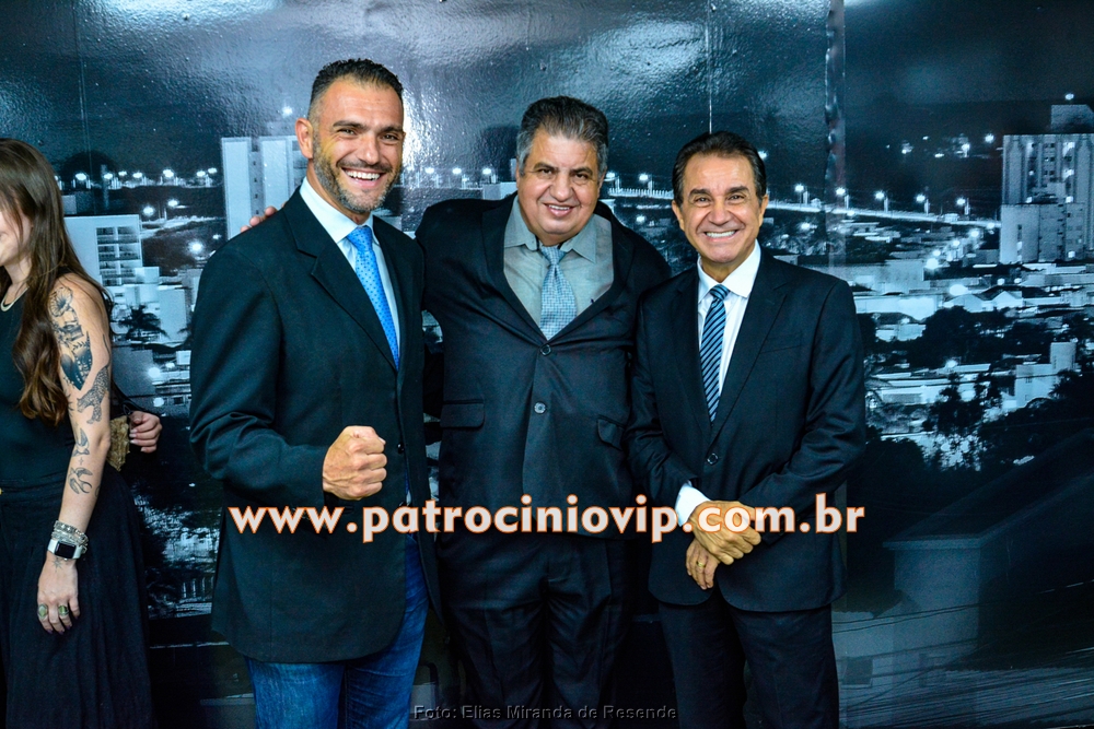 Câmara Municipal realizou a homenagem "Merito Legislativo" 48 VIP5923