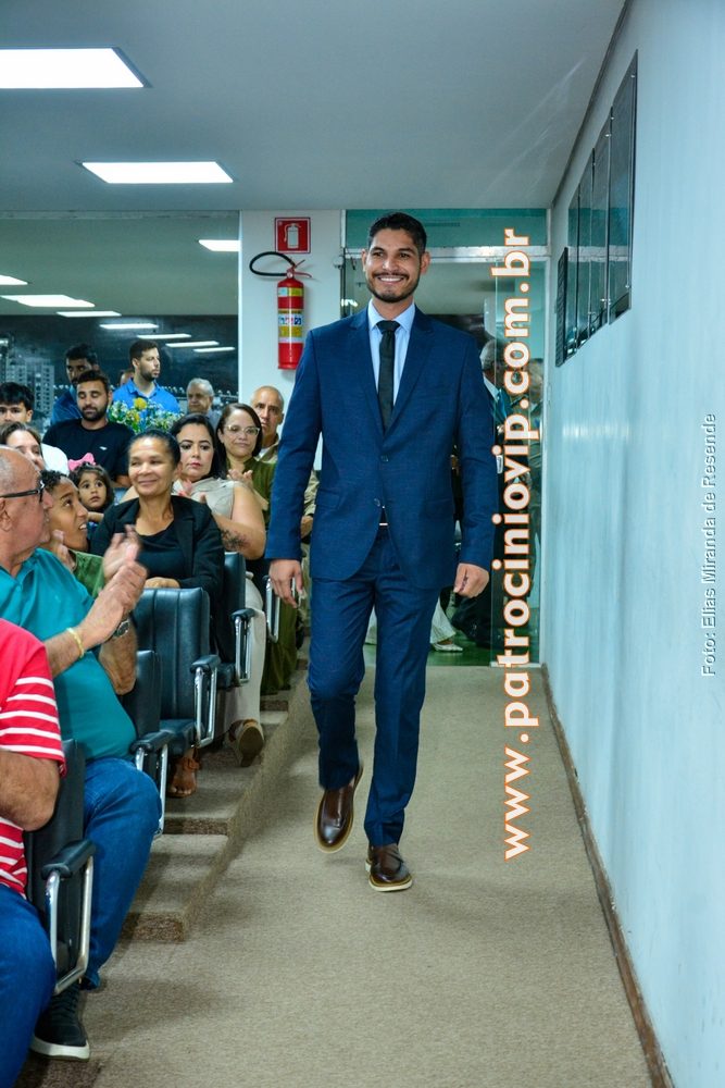 Câmara Municipal realizou a homenagem "Merito Legislativo" 118 VIP6062 rotated