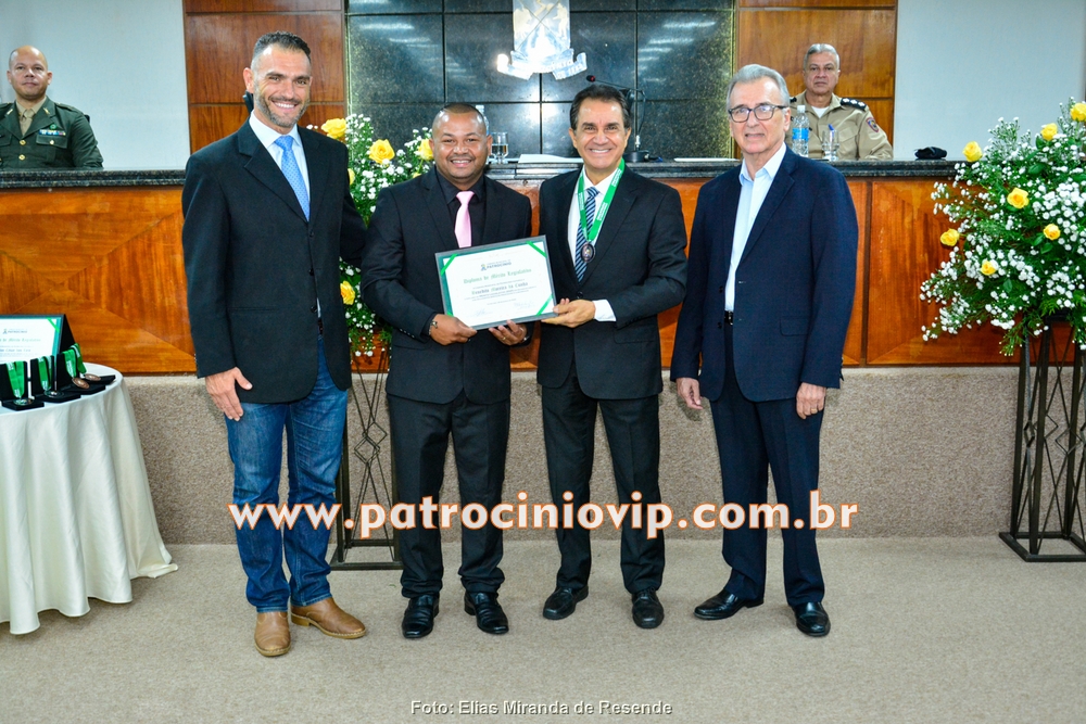 Câmara Municipal realizou a homenagem "Merito Legislativo" 182 VIP6175