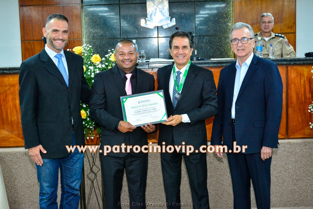 Câmara Municipal realizou a homenagem "Merito Legislativo" 183 VIP6176