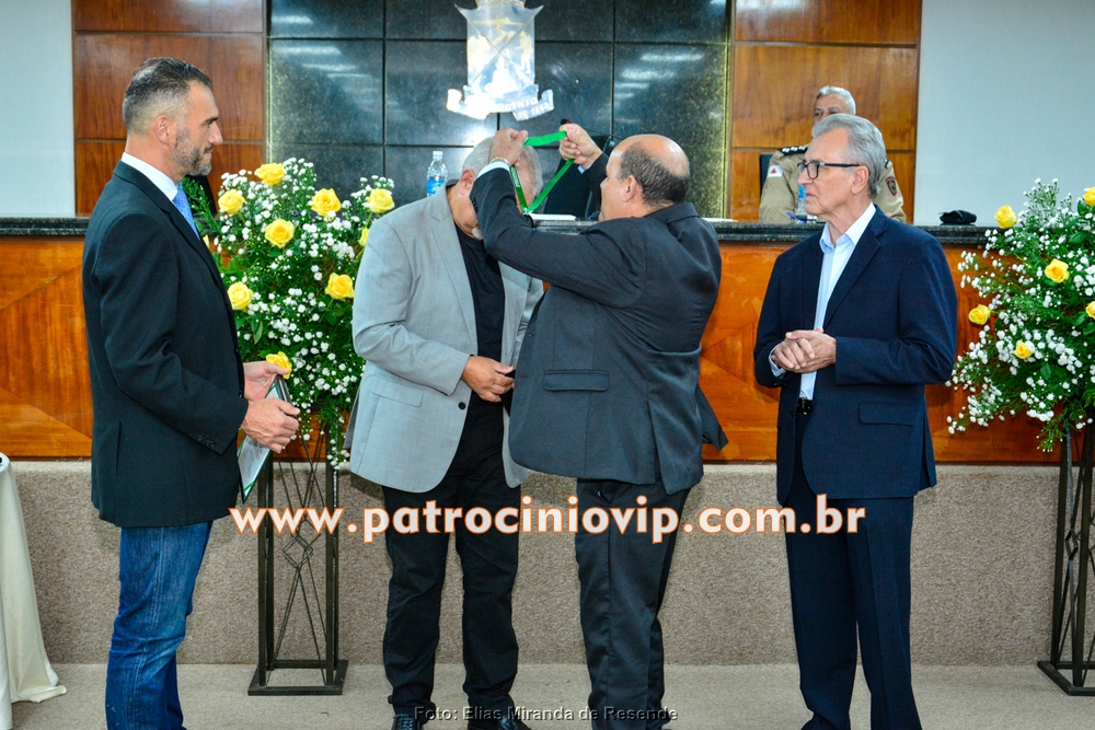 Câmara Municipal realizou a homenagem "Merito Legislativo" 189 VIP6185