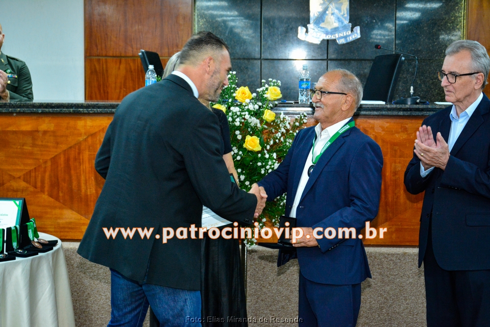 Câmara Municipal realizou a homenagem "Merito Legislativo" 208 VIP6212