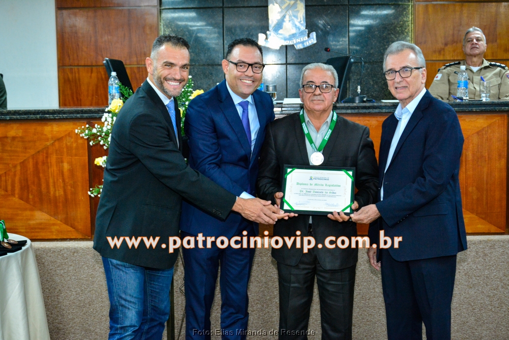 Câmara Municipal realizou a homenagem "Merito Legislativo" 221 VIP6235