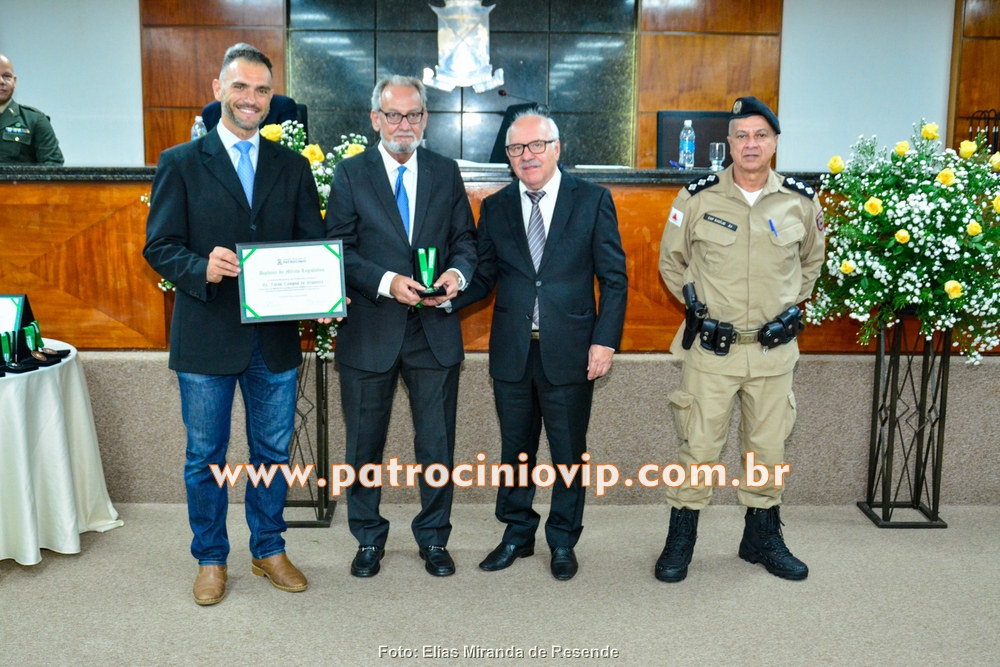 Câmara Municipal realizou a homenagem "Merito Legislativo" 230 VIP6252
