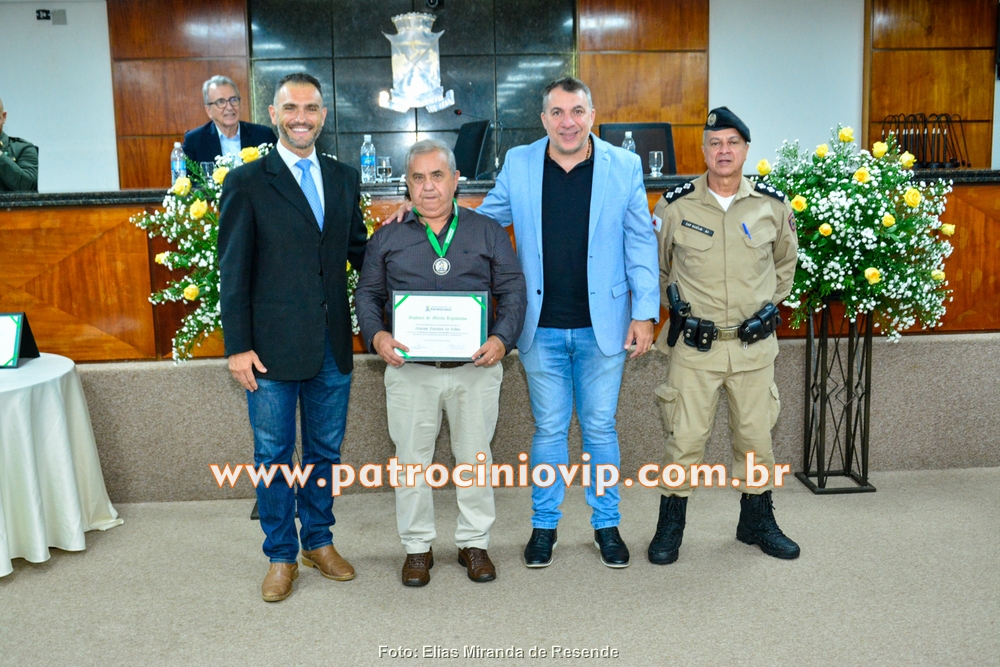 Câmara Municipal realizou a homenagem "Merito Legislativo" 250 VIP6280