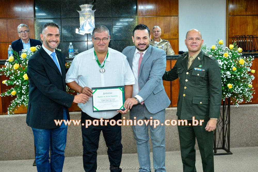 Câmara Municipal realizou a homenagem "Merito Legislativo" 272 VIP6318