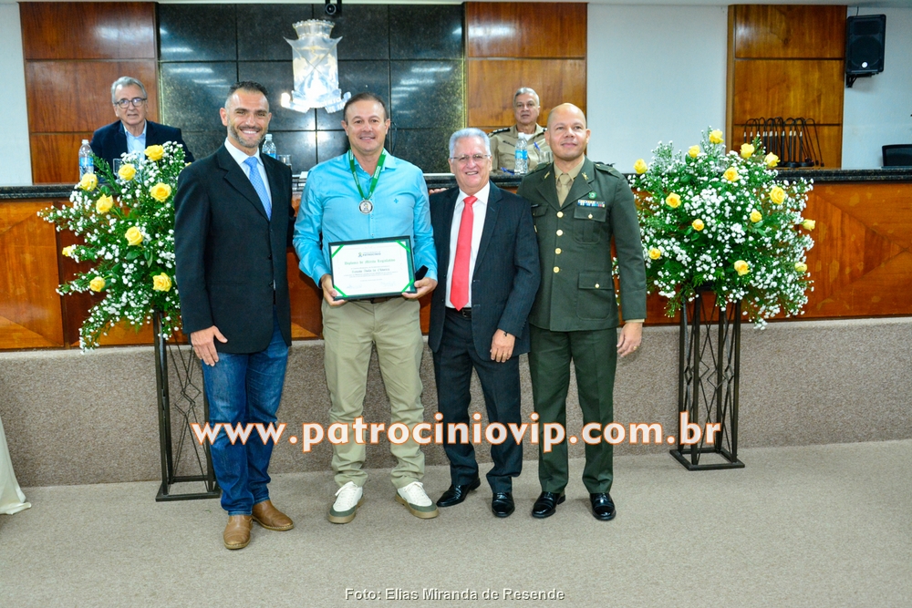 Câmara Municipal realizou a homenagem "Merito Legislativo" 282 VIP6335