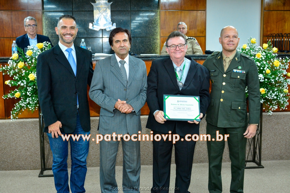 Câmara Municipal realizou a homenagem "Merito Legislativo" 288 VIP6346