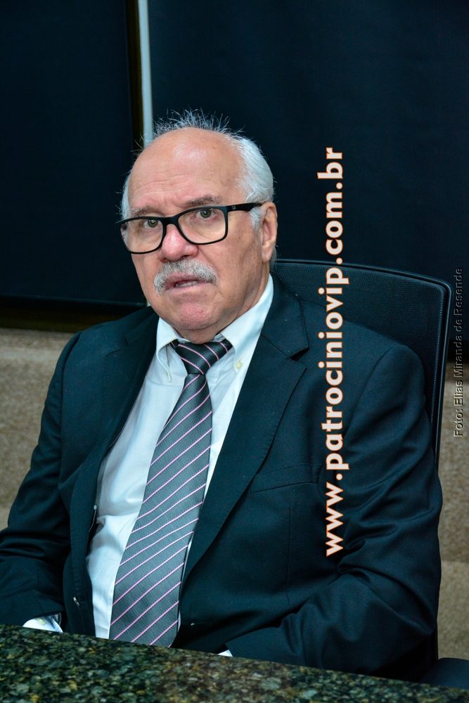 Câmara Municipal realizou a homenagem "Merito Legislativo" 307 VIP6385 rotated