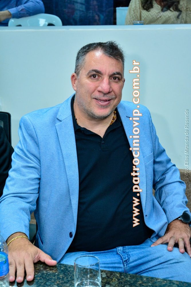 Câmara Municipal realizou a homenagem "Merito Legislativo" 313 VIP6398 rotated