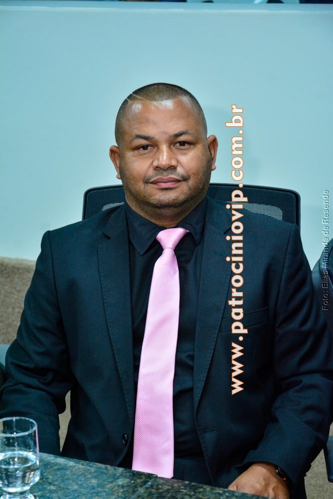 Câmara Municipal realizou a homenagem "Merito Legislativo" 314 VIP6400 rotated