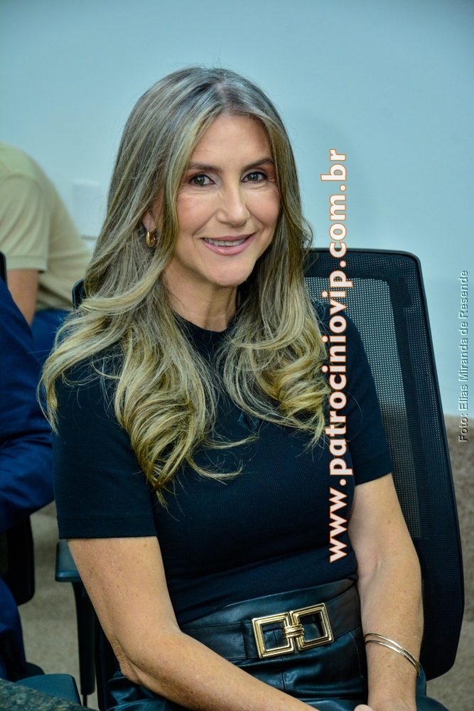 Câmara Municipal realizou a homenagem "Merito Legislativo" 315 VIP6401 rotated