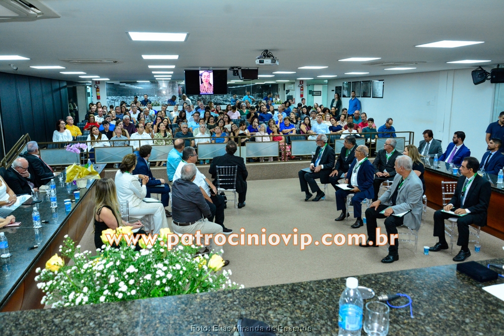 Câmara Municipal realizou a homenagem "Merito Legislativo" 328 VIP6437