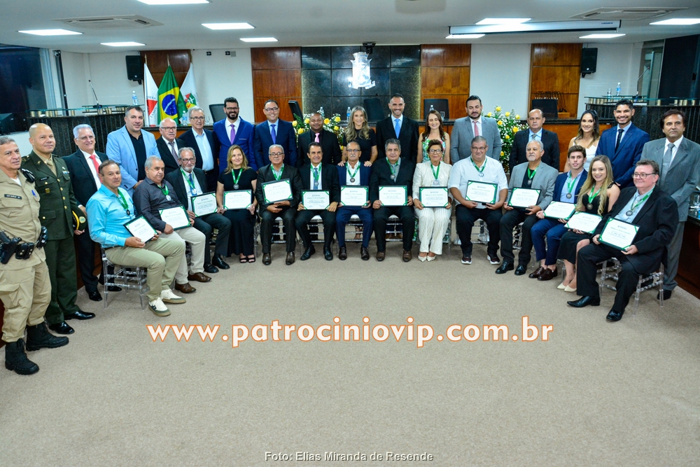 Câmara Municipal realizou a homenagem "Merito Legislativo" 339 VIP6472