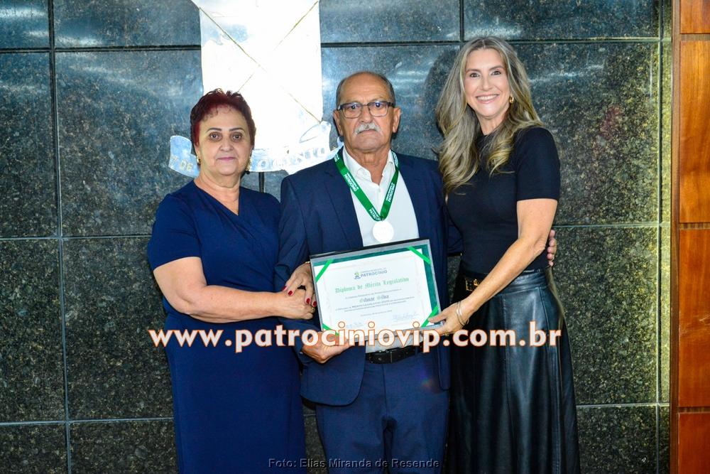 Câmara Municipal realizou a homenagem "Merito Legislativo" 355 VIP6503