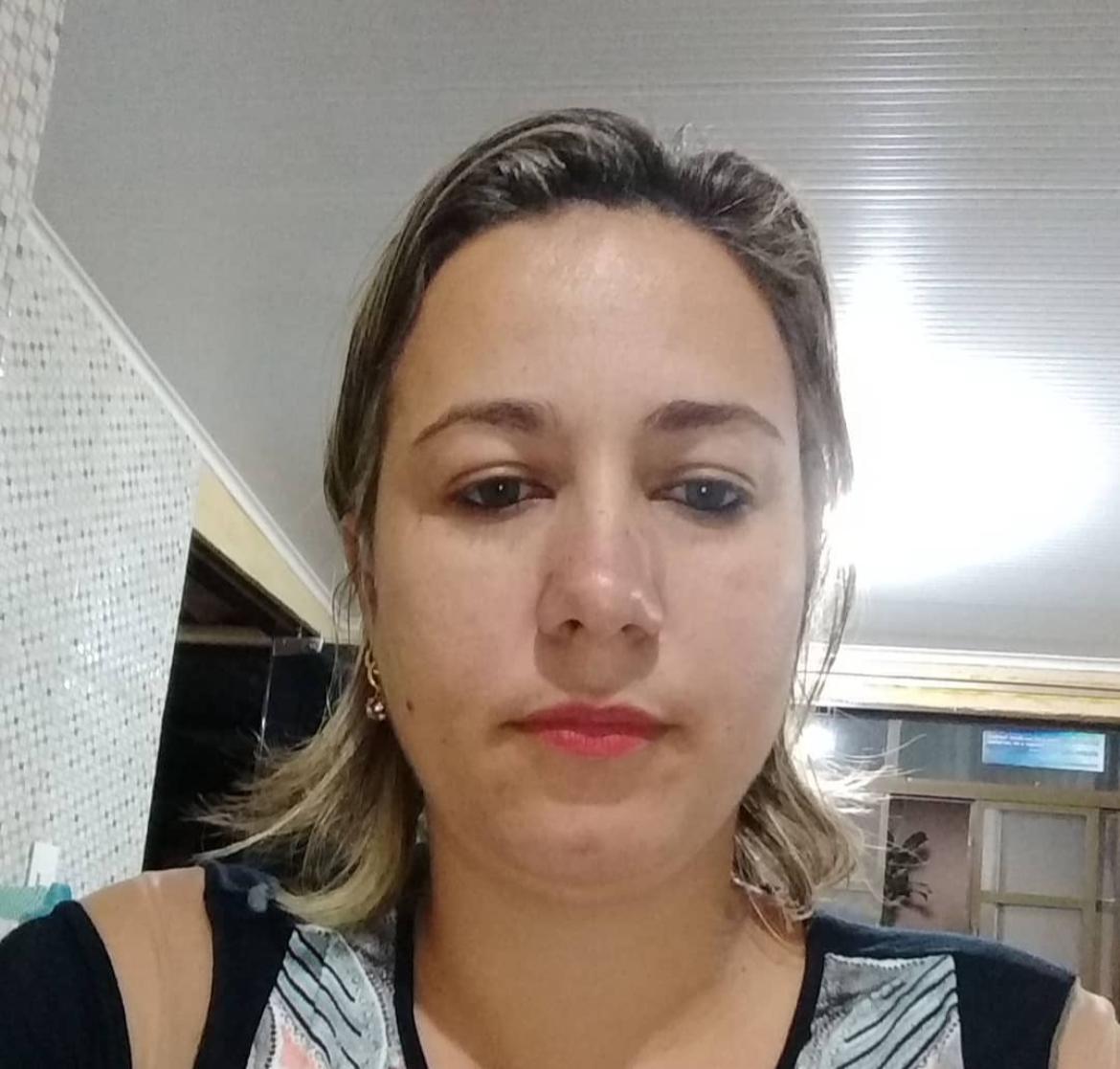 Nota de falecimento da Sra: POLIANA APARECIDA ALVES