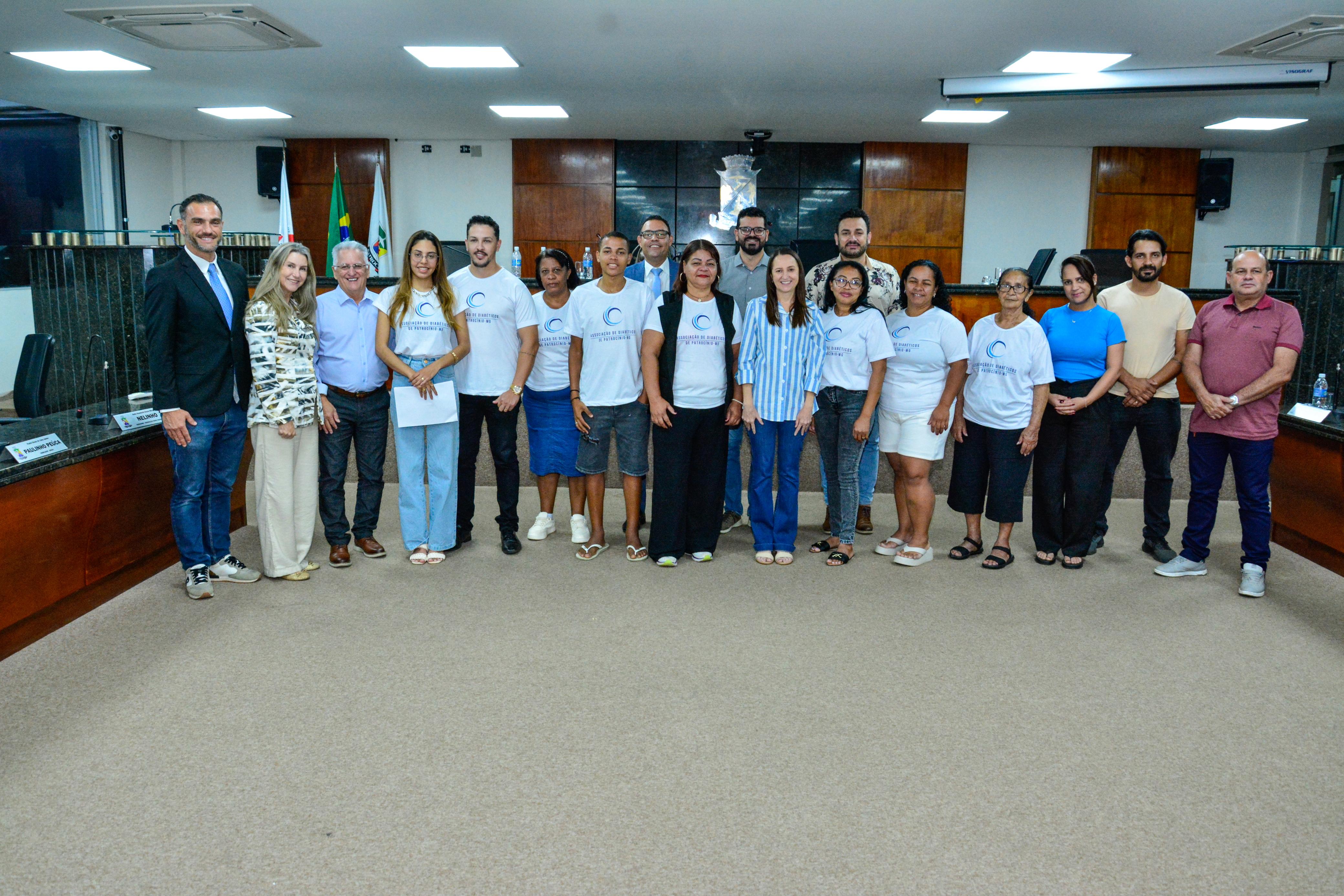 Câmara de Patrocínio promove debate sobre prevenção e tratamento do diabetes em reunião ordinária