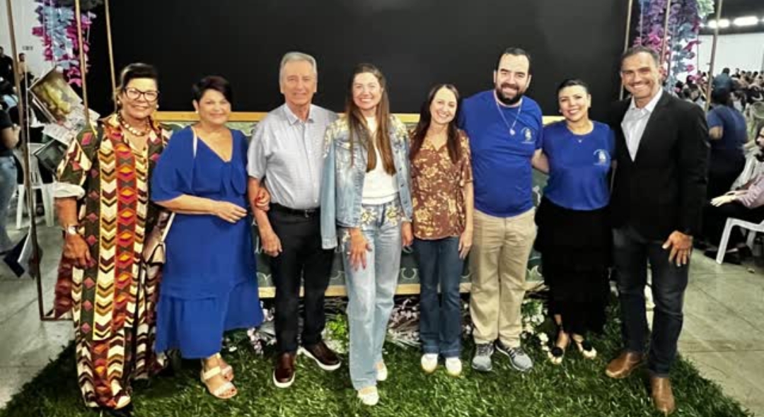 Governo Municipal lançou o Programa Valoriza Educa, rechonhecendo e valorizando os profissionais da rede municipal de ensino