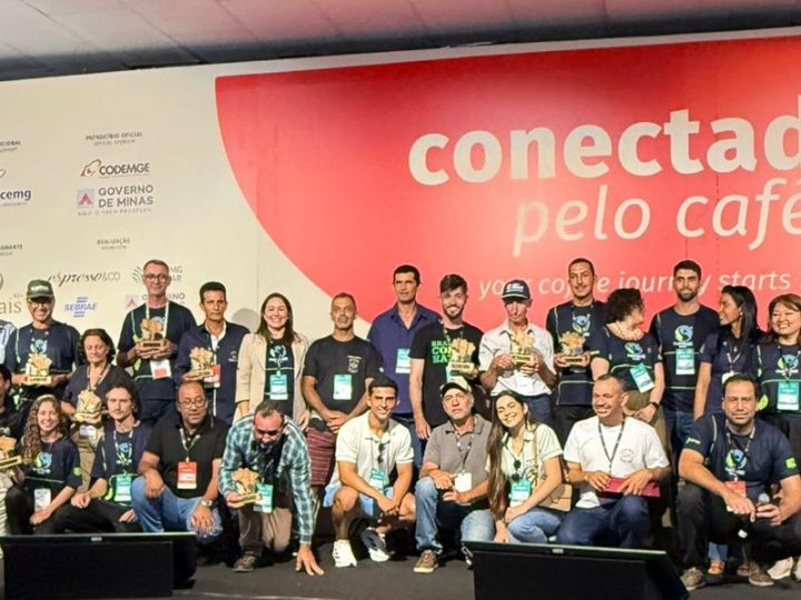 Pequenos produtores do Cerrado Mineiro conquistam Golden Cup Brasil durante a SIC 2025