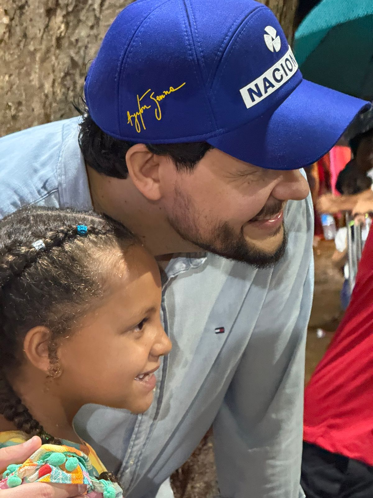 Trem Natalino da VLI chegou a Patrocínio e integrou programação do evento Sonhos de Natal 15 WhatsApp Image 2025 12 19 at 3.02.07 PM 11