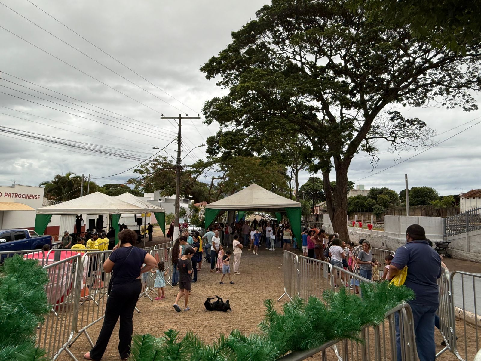 Trem Natalino da VLI chegou a Patrocínio e integrou programação do evento Sonhos de Natal 14 WhatsApp Image 2025 12 19 at 3.02.07 PM