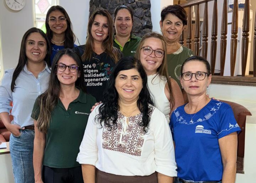 REUNIÃO DE ALINHAMENTO CONCURSO RAINHA MUNDIAL DO CAFÉ 2026 2 SmartSelect 20260115 084452 WhatsAppBusiness