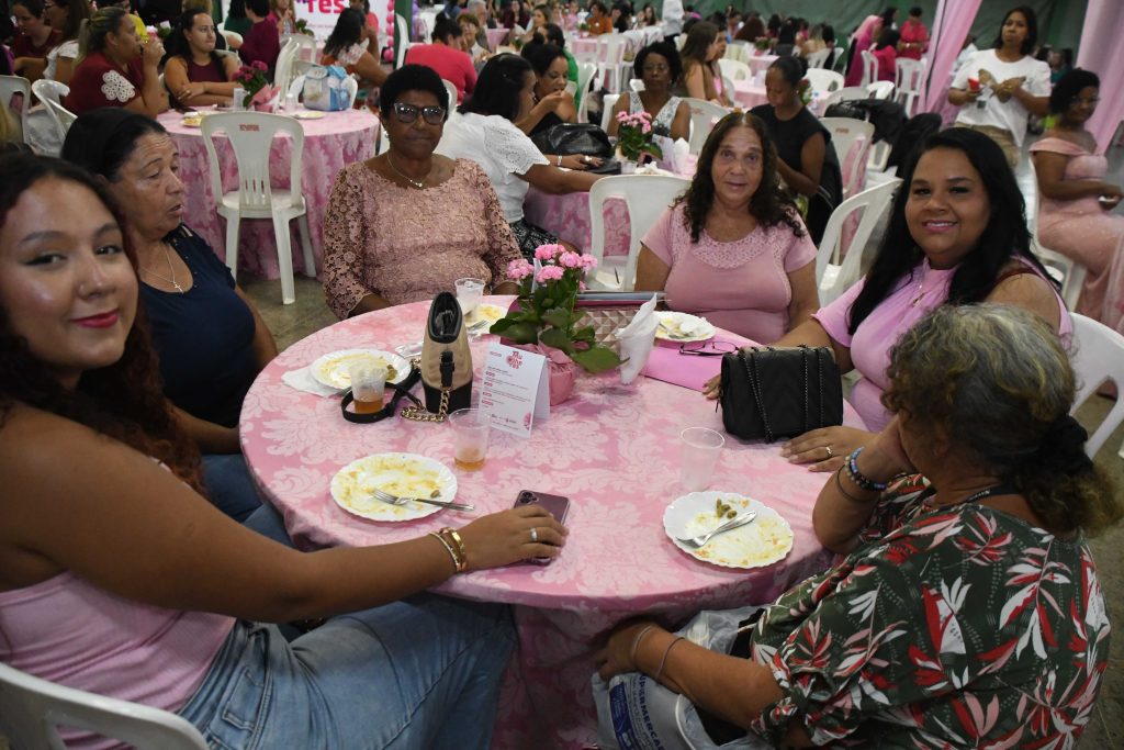 Noite das Mulheres reúne comunidade em evento de valorização feminina em Patrocínio 6 NDMDSC 2289 1024x683 1
