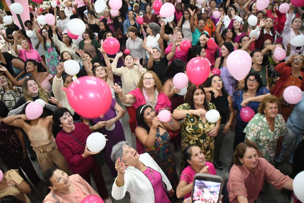Noite das Mulheres reúne comunidade em evento de valorização feminina em Patrocínio 11 NDMDSC 2575 1024x683 1