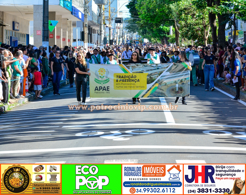 Desfile cívico celebra os 184 anos de Patrocínio com resgate histórico e olhar voltado para o futuro 53 VIP3211 copia