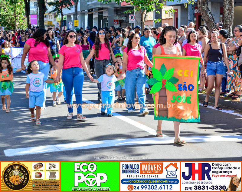 Desfile cívico celebra os 184 anos de Patrocínio com resgate histórico e olhar voltado para o futuro 105 VIP3279 copia