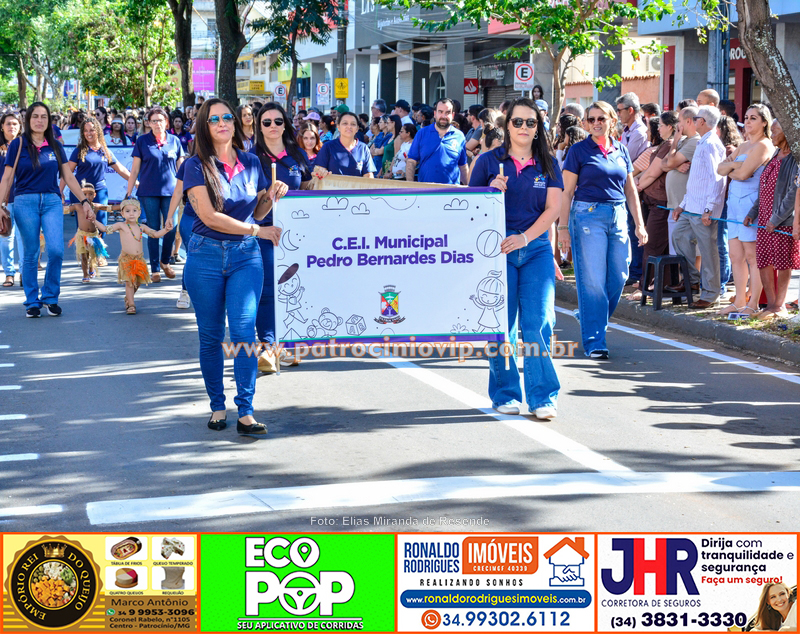 Desfile cívico celebra os 184 anos de Patrocínio com resgate histórico e olhar voltado para o futuro 111 VIP3285 copia