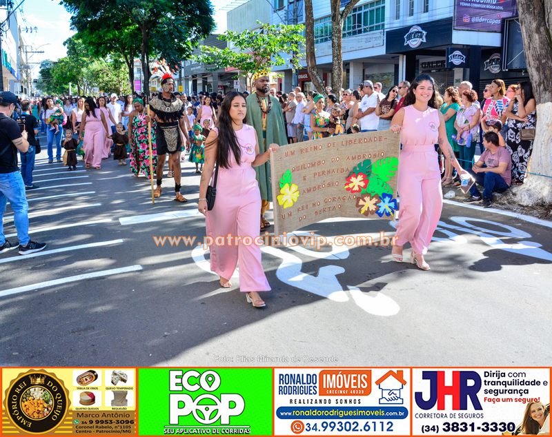 Desfile cívico celebra os 184 anos de Patrocínio com resgate histórico e olhar voltado para o futuro 119 VIP3293 copia