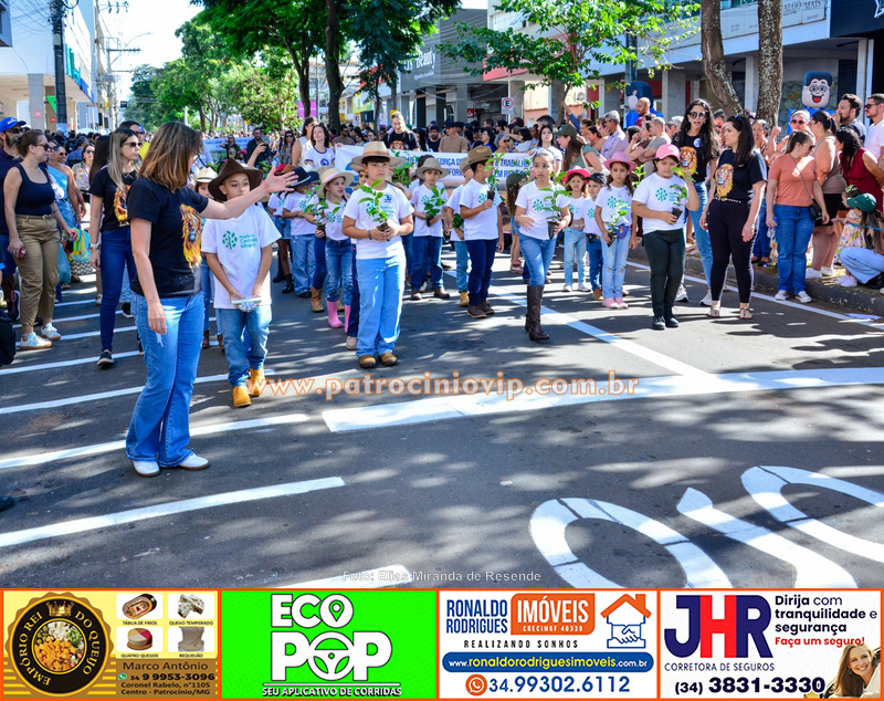 Desfile cívico celebra os 184 anos de Patrocínio com resgate histórico e olhar voltado para o futuro 190 VIP3382 copia