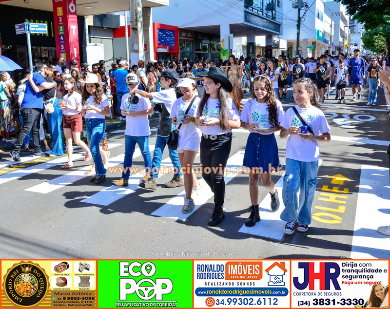 Desfile cívico celebra os 184 anos de Patrocínio com resgate histórico e olhar voltado para o futuro 206 VIP3404 copia
