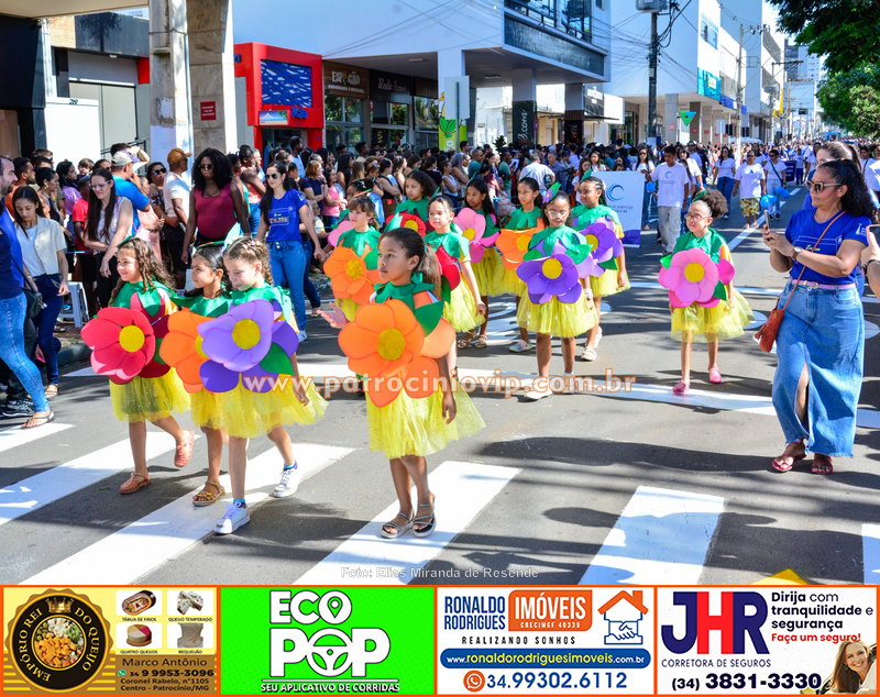Desfile cívico celebra os 184 anos de Patrocínio com resgate histórico e olhar voltado para o futuro 214 VIP3412 copia