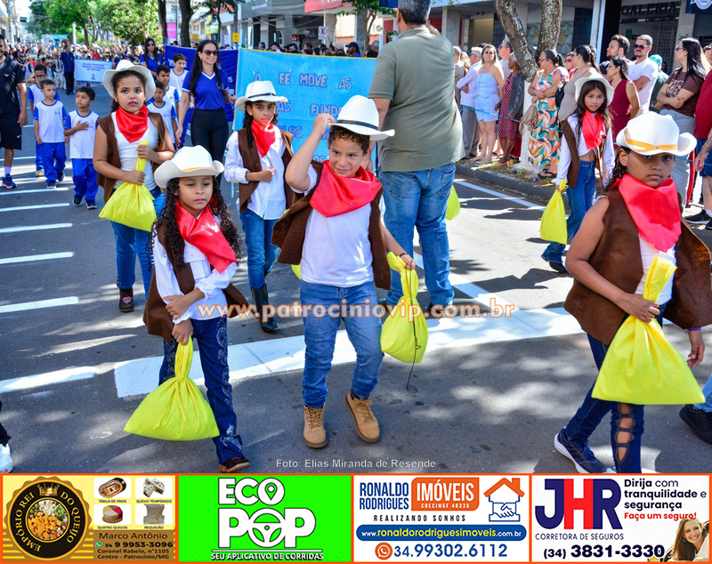 Desfile cívico celebra os 184 anos de Patrocínio com resgate histórico e olhar voltado para o futuro 237 VIP3441 copia