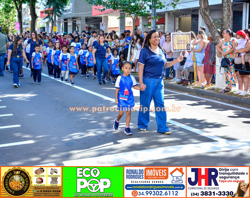 Desfile cívico celebra os 184 anos de Patrocínio com resgate histórico e olhar voltado para o futuro 269 VIP3484 copia