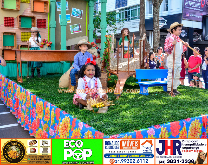 Desfile cívico celebra os 184 anos de Patrocínio com resgate histórico e olhar voltado para o futuro 289 VIP3510 copia