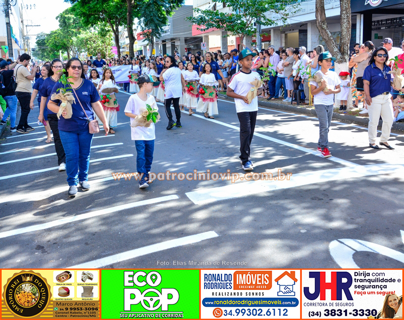 Desfile cívico celebra os 184 anos de Patrocínio com resgate histórico e olhar voltado para o futuro 297 VIP3521 copia