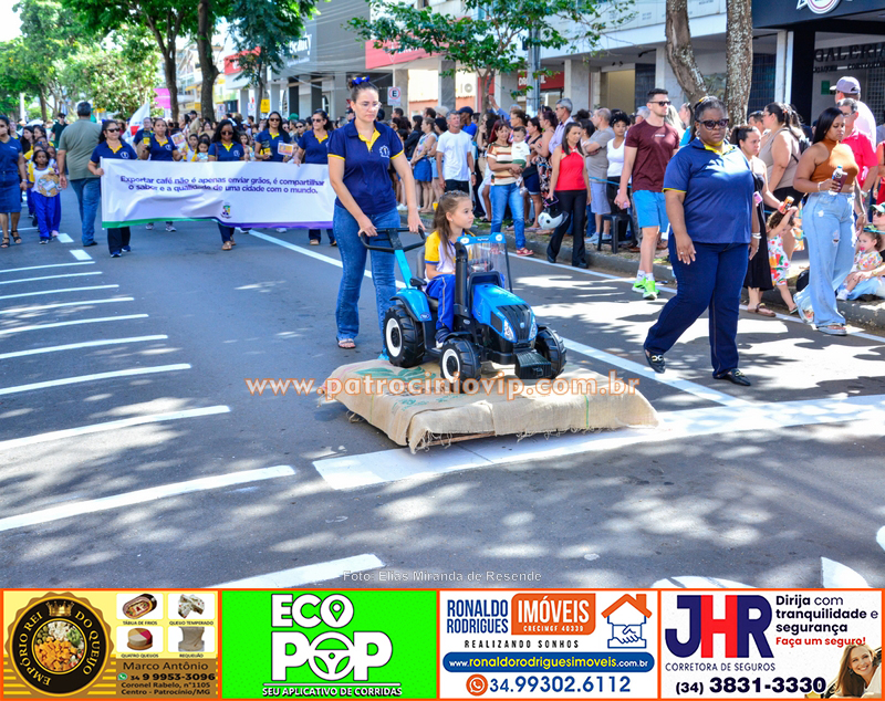 Desfile cívico celebra os 184 anos de Patrocínio com resgate histórico e olhar voltado para o futuro 315 VIP3546 copia