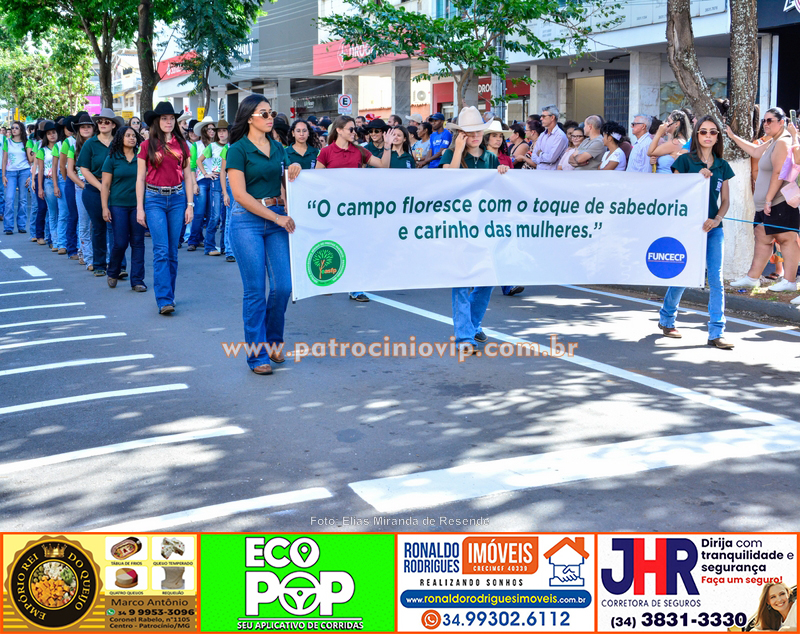 Desfile cívico celebra os 184 anos de Patrocínio com resgate histórico e olhar voltado para o futuro 322 VIP3553 copia