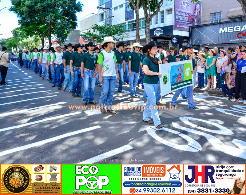 Desfile cívico celebra os 184 anos de Patrocínio com resgate histórico e olhar voltado para o futuro 324 VIP3555 copia