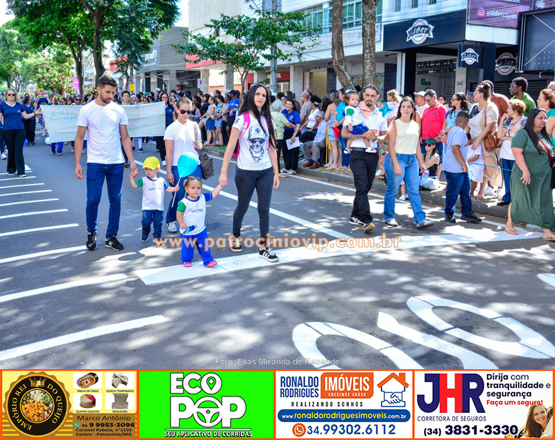 Desfile cívico celebra os 184 anos de Patrocínio com resgate histórico e olhar voltado para o futuro 389 VIP3654 copia