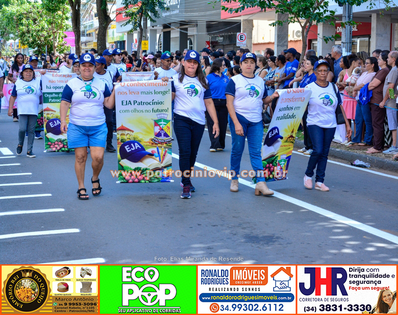 Desfile cívico celebra os 184 anos de Patrocínio com resgate histórico e olhar voltado para o futuro 429 VIP3701 copia