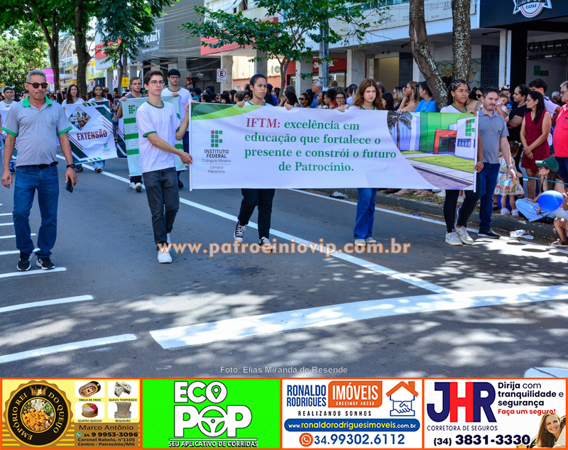 Desfile cívico celebra os 184 anos de Patrocínio com resgate histórico e olhar voltado para o futuro 437 VIP3711 copia