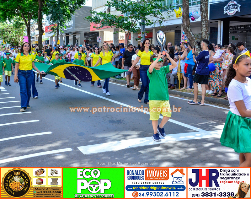 Desfile cívico celebra os 184 anos de Patrocínio com resgate histórico e olhar voltado para o futuro 477 VIP3770 copia