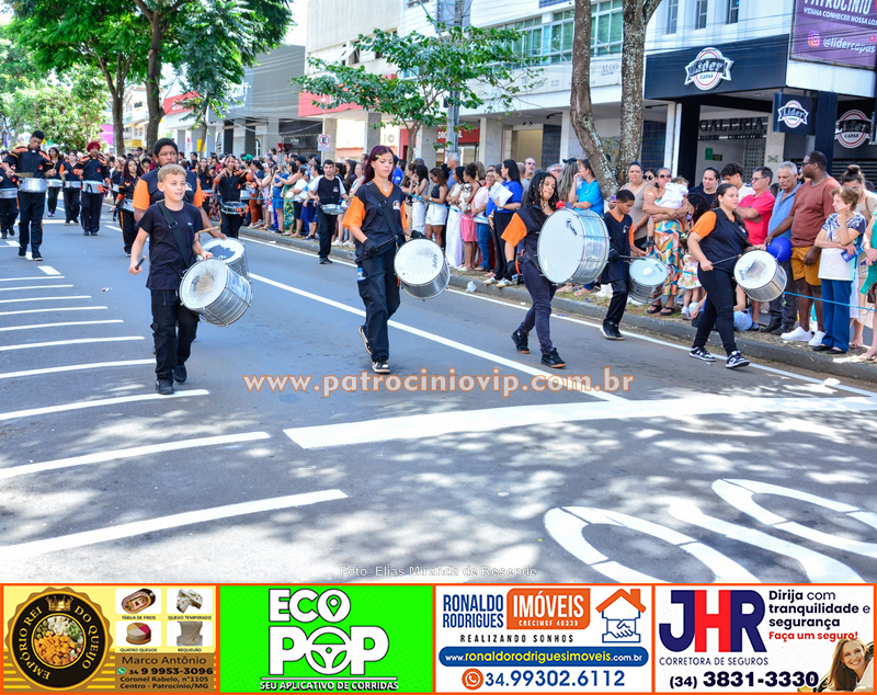 Desfile cívico celebra os 184 anos de Patrocínio com resgate histórico e olhar voltado para o futuro 490 VIP3784 copia