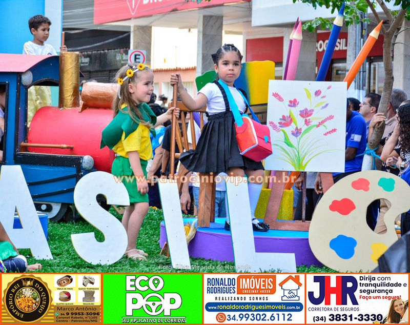 Desfile cívico celebra os 184 anos de Patrocínio com resgate histórico e olhar voltado para o futuro 501 VIP3798 copia